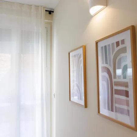 Bravissimo Galligants, Monthly With Parking *