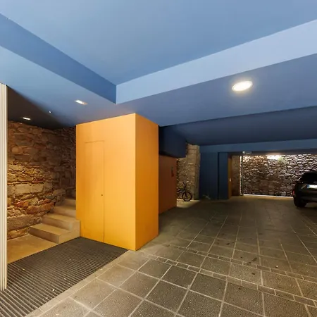 Apartment Bravissimo Galligants, Monthly With Parking